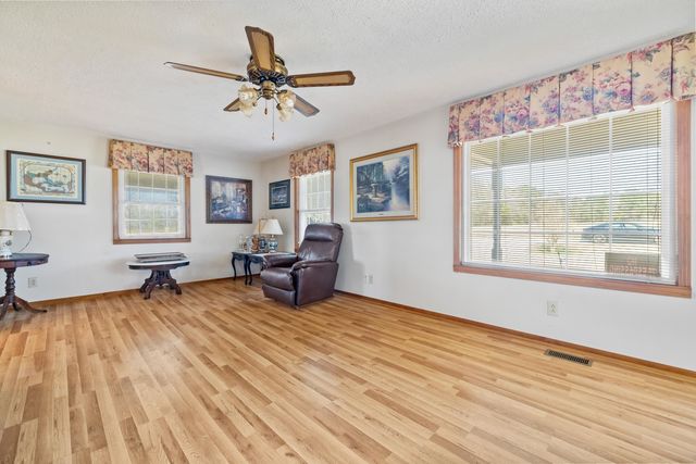 7473 Lundy Short Cut Rd., Galivants Ferry, SC 29544