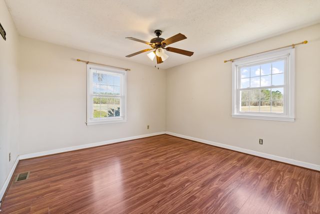 7473 Lundy Short Cut Rd., Galivants Ferry, SC 29544