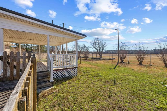 7473 Lundy Short Cut Rd., Galivants Ferry, SC 29544