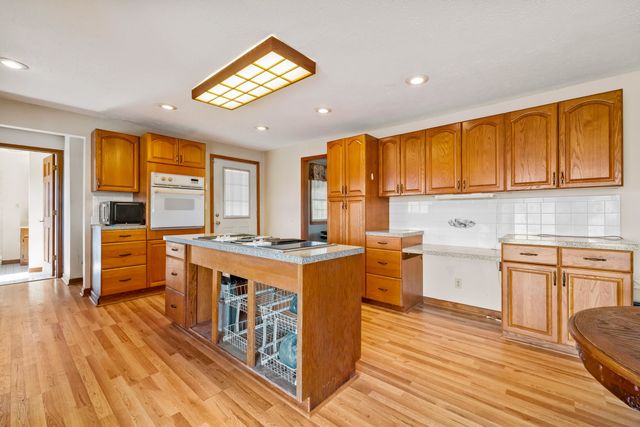 7473 Lundy Short Cut Rd., Galivants Ferry, SC 29544