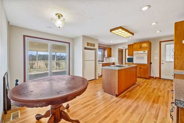 7473 Lundy Short Cut Rd., Galivants Ferry, SC 29544