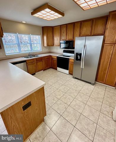 3222 TITANIC DR, Stafford, VA 22554