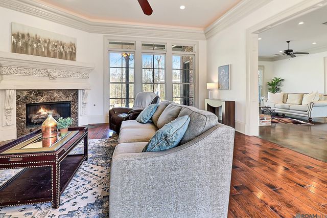 3527 Millbrook Dr, Baton Rouge, LA 70816