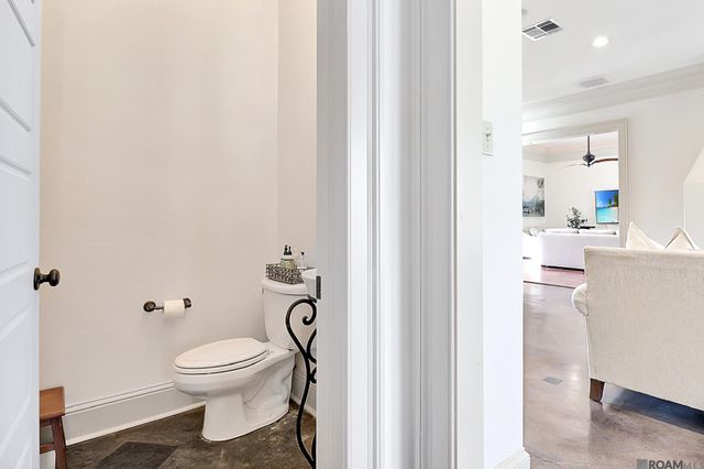 3527 Millbrook Dr, Baton Rouge, LA 70816