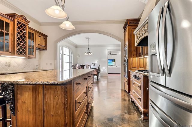 3527 Millbrook Dr, Baton Rouge, LA 70816