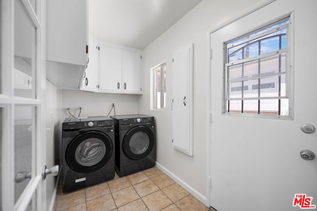 3317 Burritt Way, La Crescenta, CA 91214