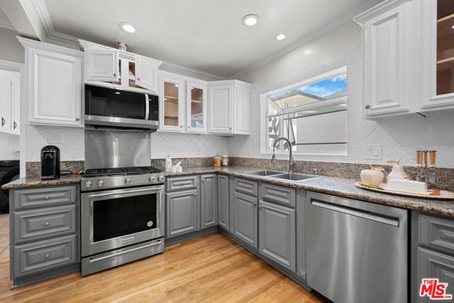 3317 Burritt Way, La Crescenta, CA 91214