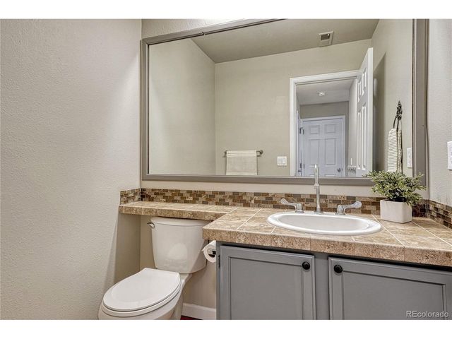 6483 Laguna Cir, Highlands Ranch, CO 80130