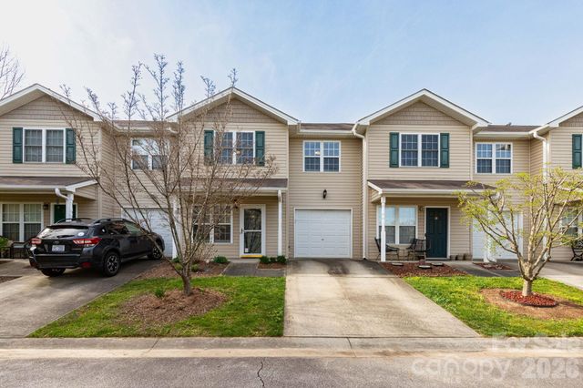 30 Chesire Way, Fletcher, NC 28732