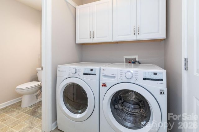 30 Chesire Way, Fletcher, NC 28732