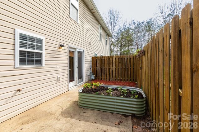 30 Chesire Way, Fletcher, NC 28732