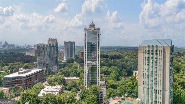 2828 PEACHTREE Road 1704, Atlanta, GA 30305