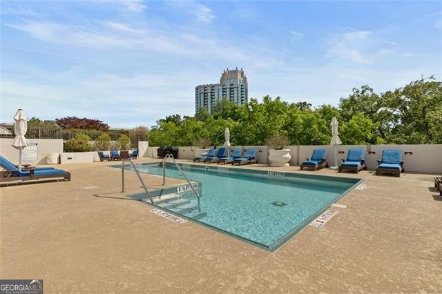2828 PEACHTREE Road 1704, Atlanta, GA 30305