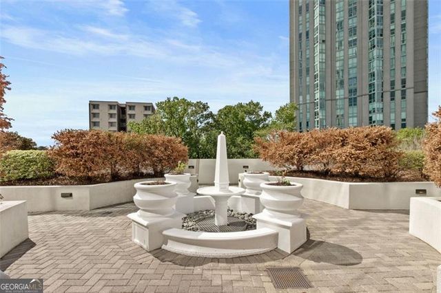 2828 PEACHTREE Road 1704, Atlanta, GA 30305