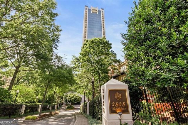 2828 PEACHTREE Road 1704, Atlanta, GA 30305