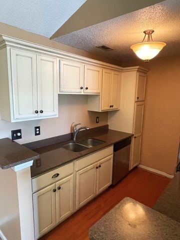 3792 Hitchcock Way Apt 233, Myrtle Beach, SC 29577