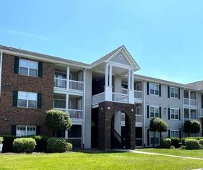 3792 Hitchcock Way Apt 233, Myrtle Beach, SC 29577