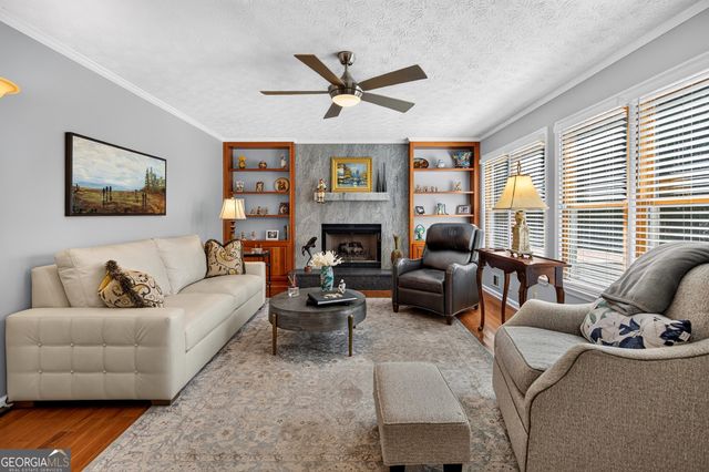 125 Vista Lane, Tyrone, GA 30290