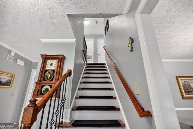 125 Vista Lane, Tyrone, GA 30290