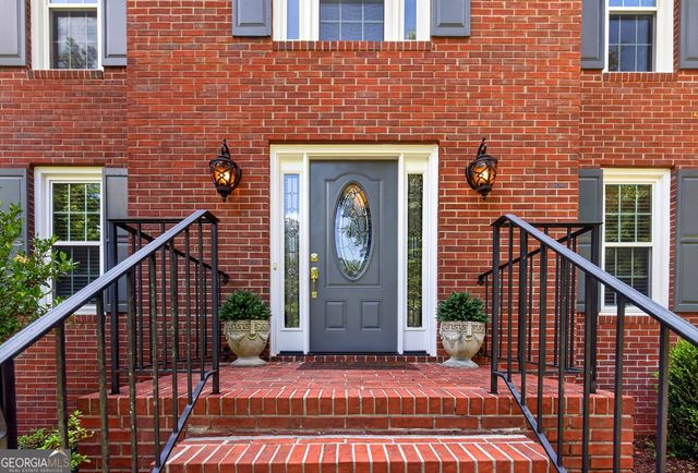 125 Vista Lane, Tyrone, GA 30290