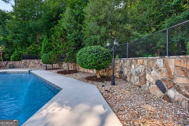 125 Vista Lane, Tyrone, GA 30290