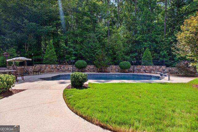 125 Vista Lane, Tyrone, GA 30290