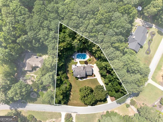 125 Vista Lane, Tyrone, GA 30290
