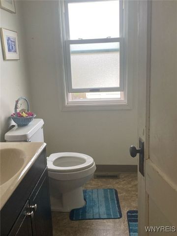 166 Amber Street, Buffalo, NY 14220