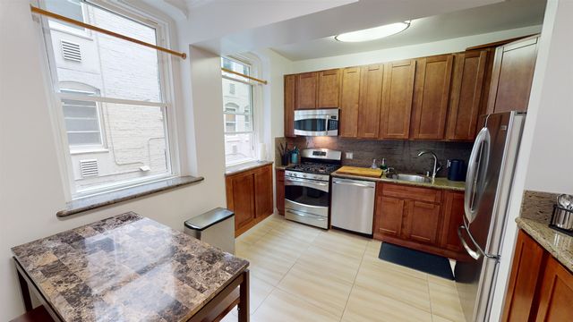 735 Geary St 303, San Francisco, CA 94109