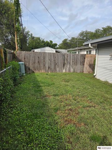 5025 Colfax Avenue, Lincoln, NE 68504