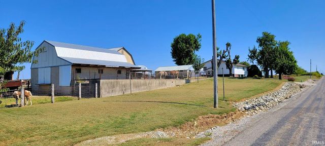 3154 N 900 E, Loogootee, IN 47558