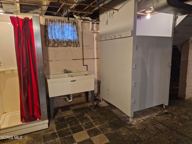 317 Burger Street, Toledo, OH 43605