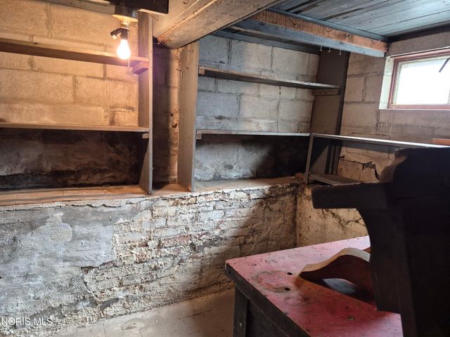 317 Burger Street, Toledo, OH 43605