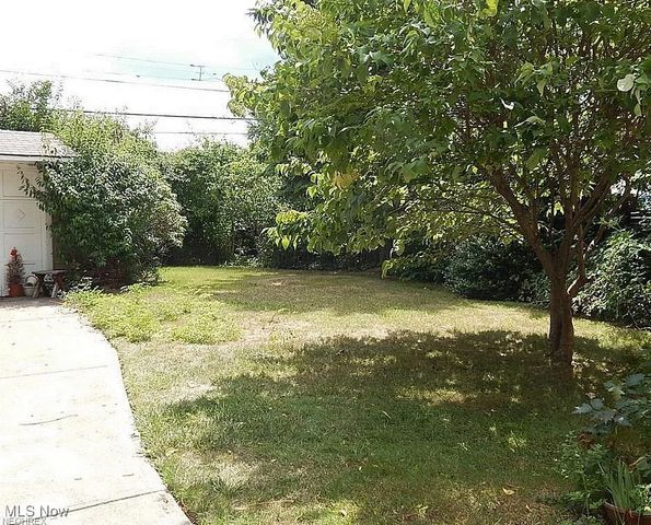 4977 E 90th Street, Garfield Heights, OH 44125