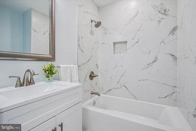 3258 BIRCHDALE SQ, Woodbridge, VA 22193