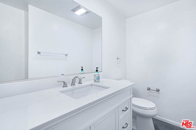 540 Kelton Avenue 306, Los Angeles, CA 90024
