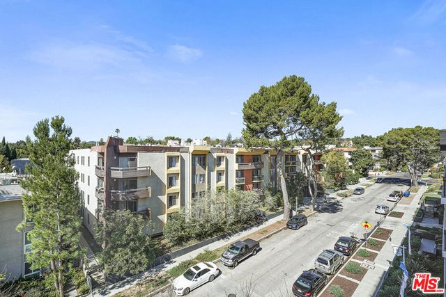540 Kelton Avenue 306, Los Angeles, CA 90024