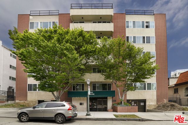 540 Kelton Avenue 306, Los Angeles, CA 90024