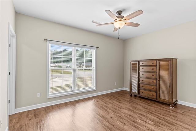 173 Beauville Dr, Kinsey, AL 36303