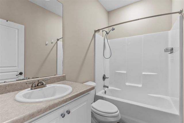173 Beauville Dr, Kinsey, AL 36303