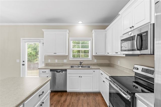 173 Beauville Dr, Kinsey, AL 36303