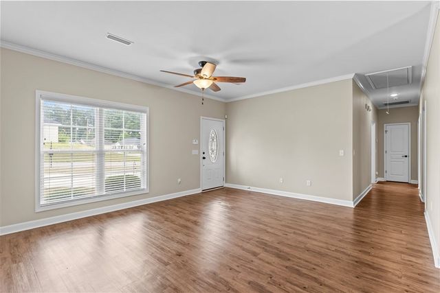 173 Beauville Dr, Kinsey, AL 36303