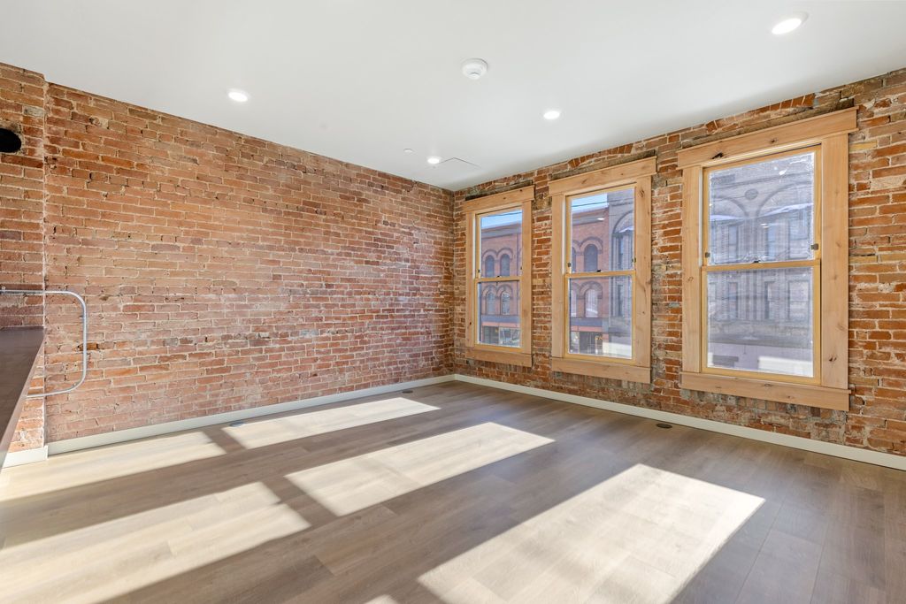 59 E Park Street, Butte, MT 59701 photo 17