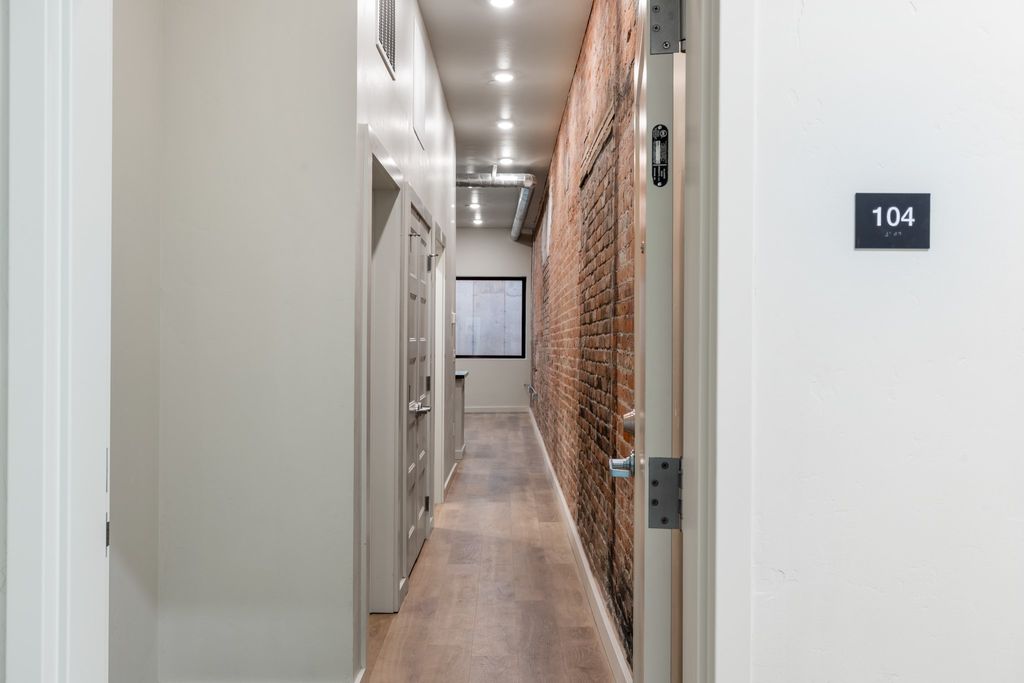 59 E Park Street, Butte, MT 59701 photo 22