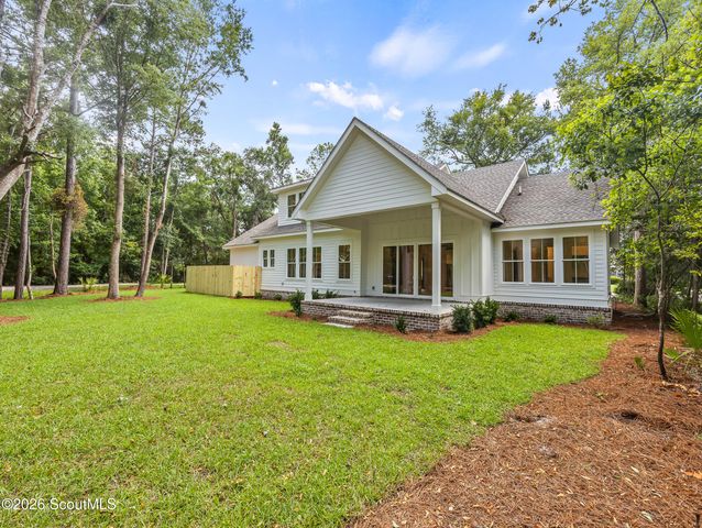 15 Binnacle Cove, Brunswick, GA 31523