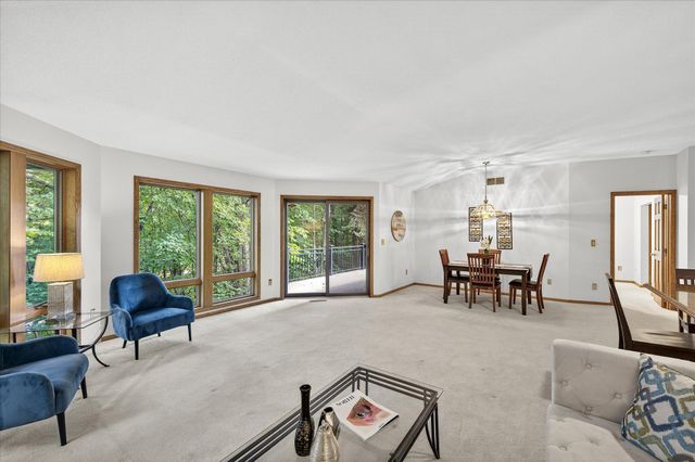 1778 Green Crest Drive, Victoria, MN 55386