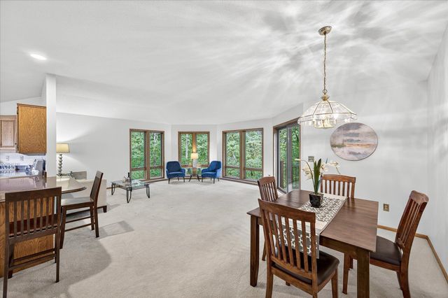 1778 Green Crest Drive, Victoria, MN 55386
