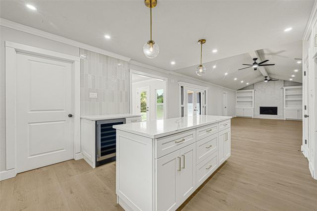 1602 Baker Drive, Tomball, TX 77375