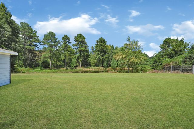 1602 Baker Drive, Tomball, TX 77375