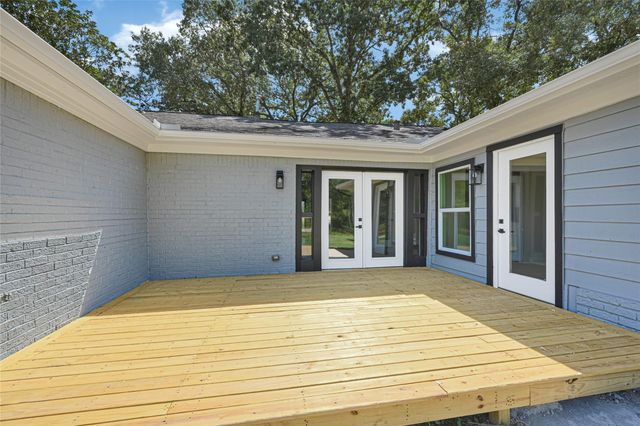 1602 Baker Drive, Tomball, TX 77375